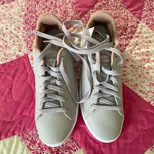 Adidas size 8 grey never worn